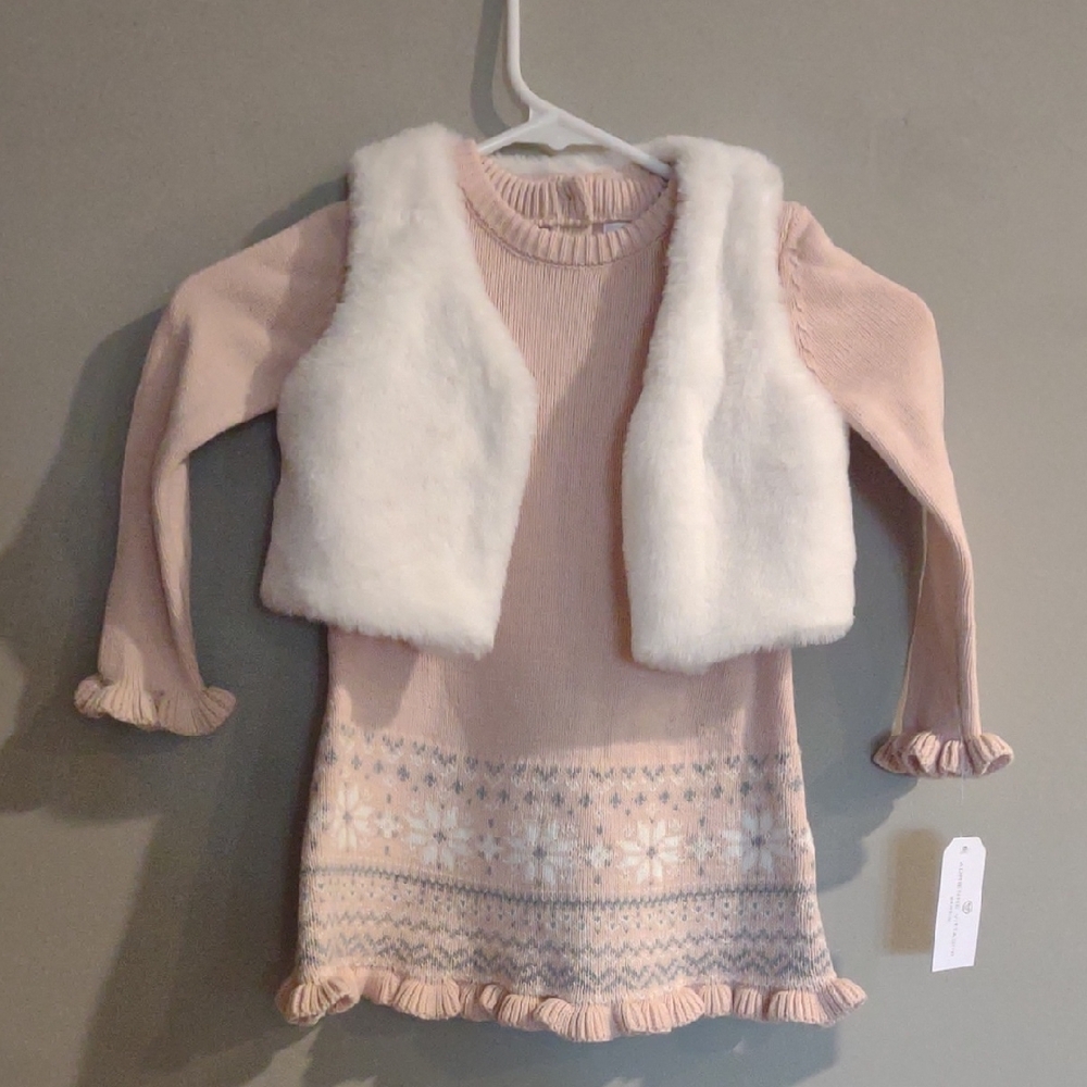 Adrienne Vittadini Bambini 2 Piece Pink Sweater Dress/White Fur Vest Girls 24M